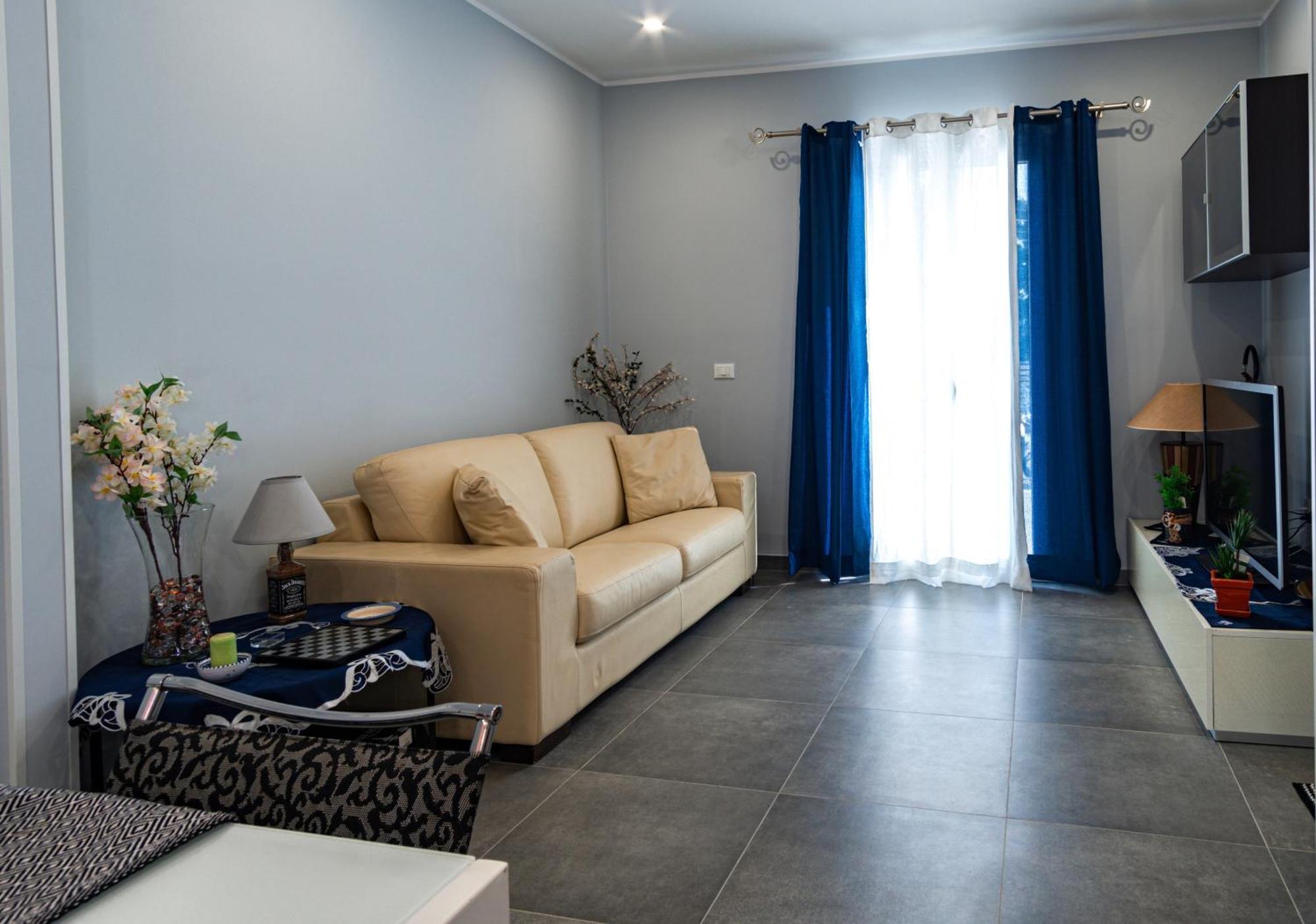 קאריני Nika Nika Holiday House מראה חיצוני תמונה